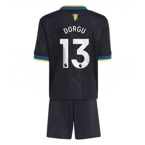 Fotbalové Dres Manchester United Patrick Dorgu #13 Dětské Třetí Oblečení 2025-26 Krátký Rukáv (+ trenýrky)